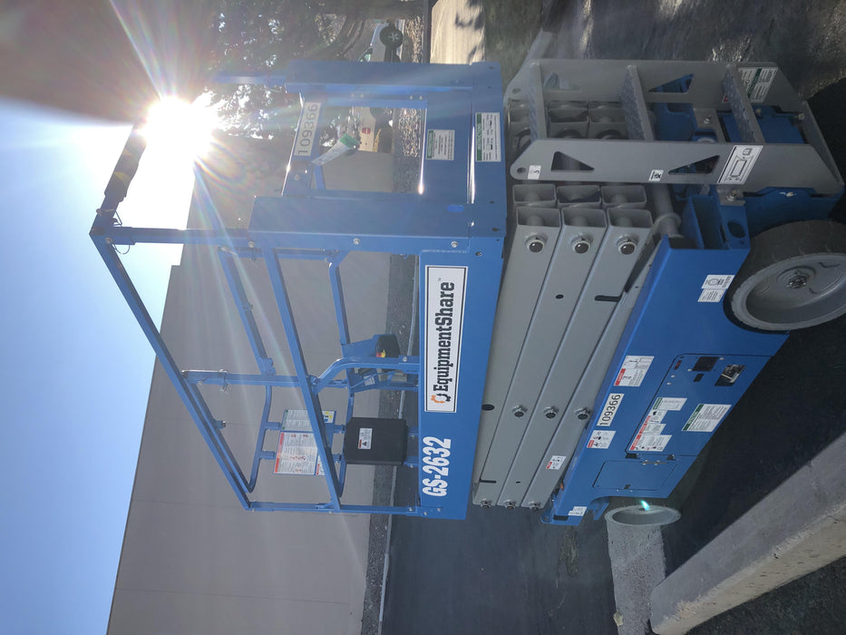 2020 Genie GS-2632 Solid NM Tires, Folding Rails with Half-Height Swing Gate, Beacon, 800W Invertor