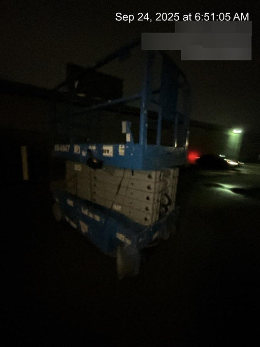 2019 Genie GS-4047 Folding rails with half height swing gate