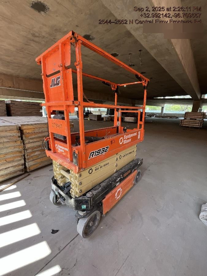 2022 JLG R1932