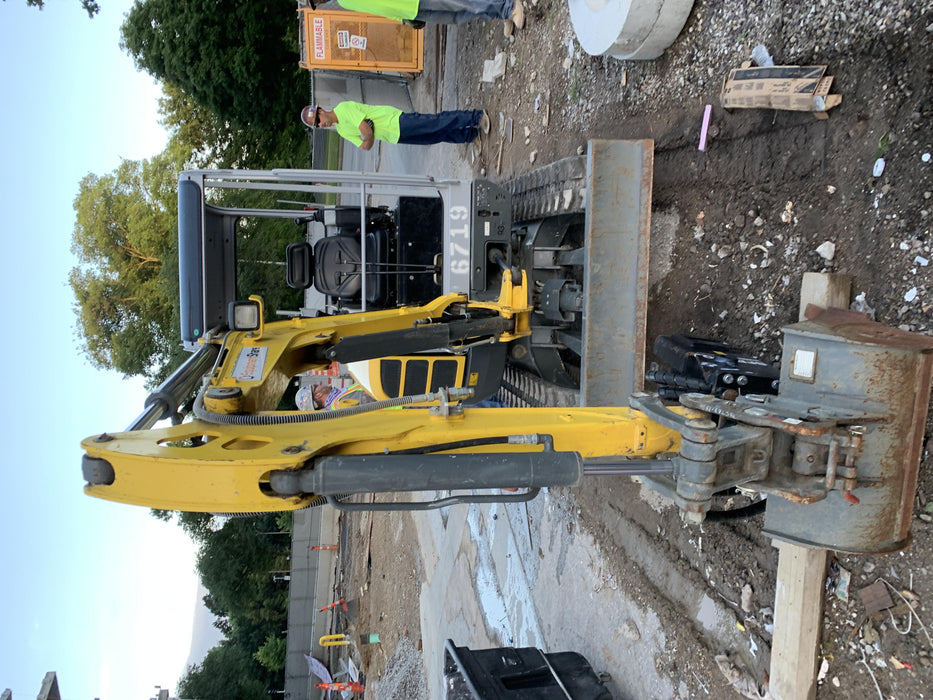 2017 Wacker Neuson EZ28 Wacker Neuson E0506-EZ28-MX - Track/LGD/CAN/VDS/12, 18, 24" Buckets