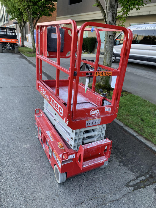 2020 MEC 1330SE Solid NM Tires, Steel Swing out Doors, LCS, Beacon, 900W Inverter