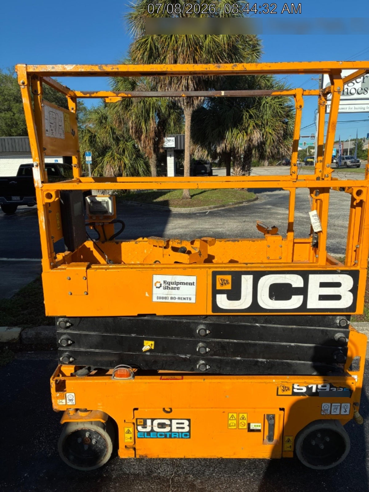 2024 JCB S1932E