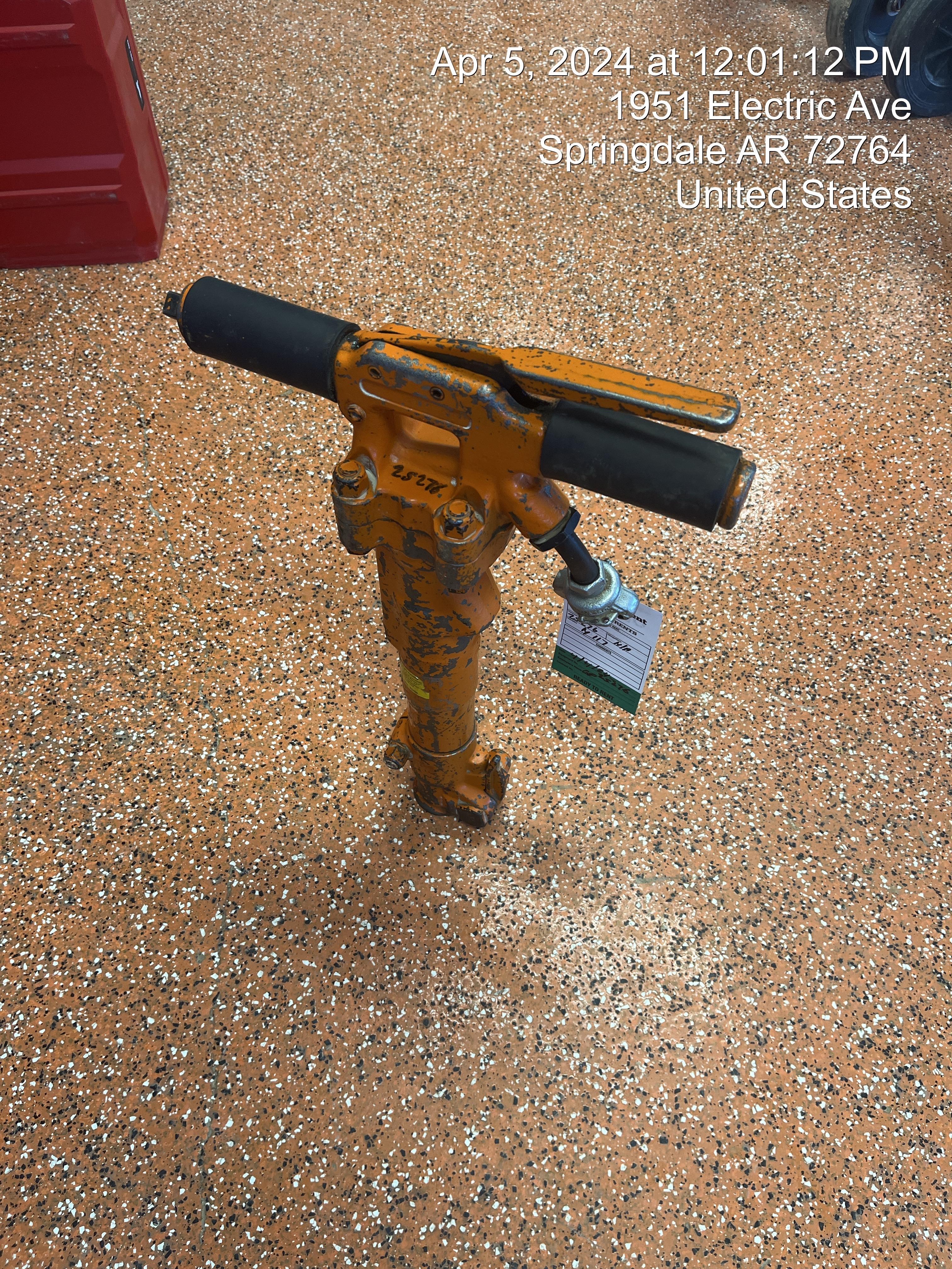 2019 AMERICAN PNEUMATIC TOOL M117