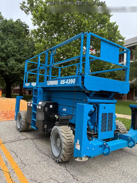2020 GENIE GS-4390 RT