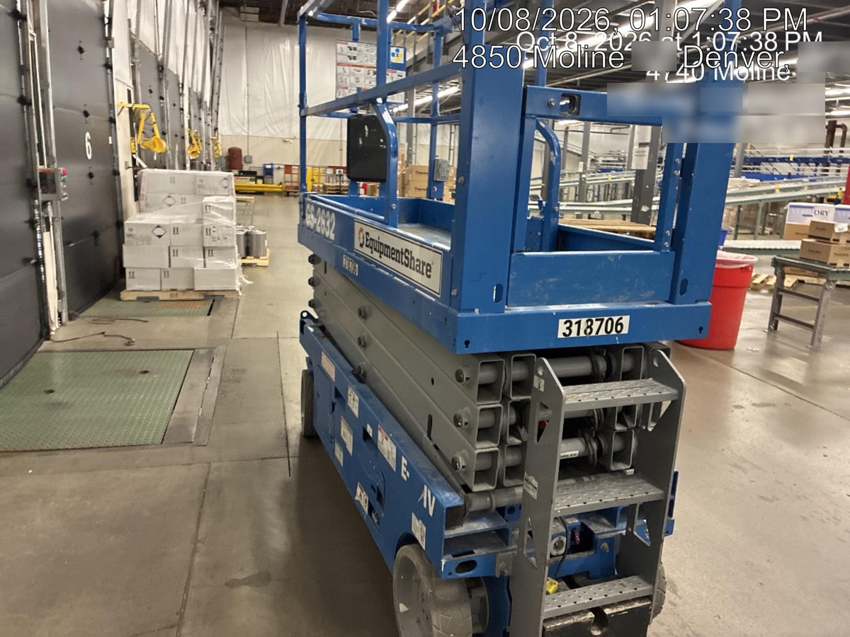 2023 GENIE GS-2632