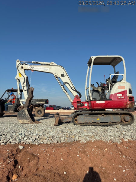 2019 Takeuchi TB240 Takeuchi TB240 Canopy w/Rubber Tracks, Auxiliary Hydraulics, Manual QC, Hydraulic Thumb, 12/18/24" Buckets