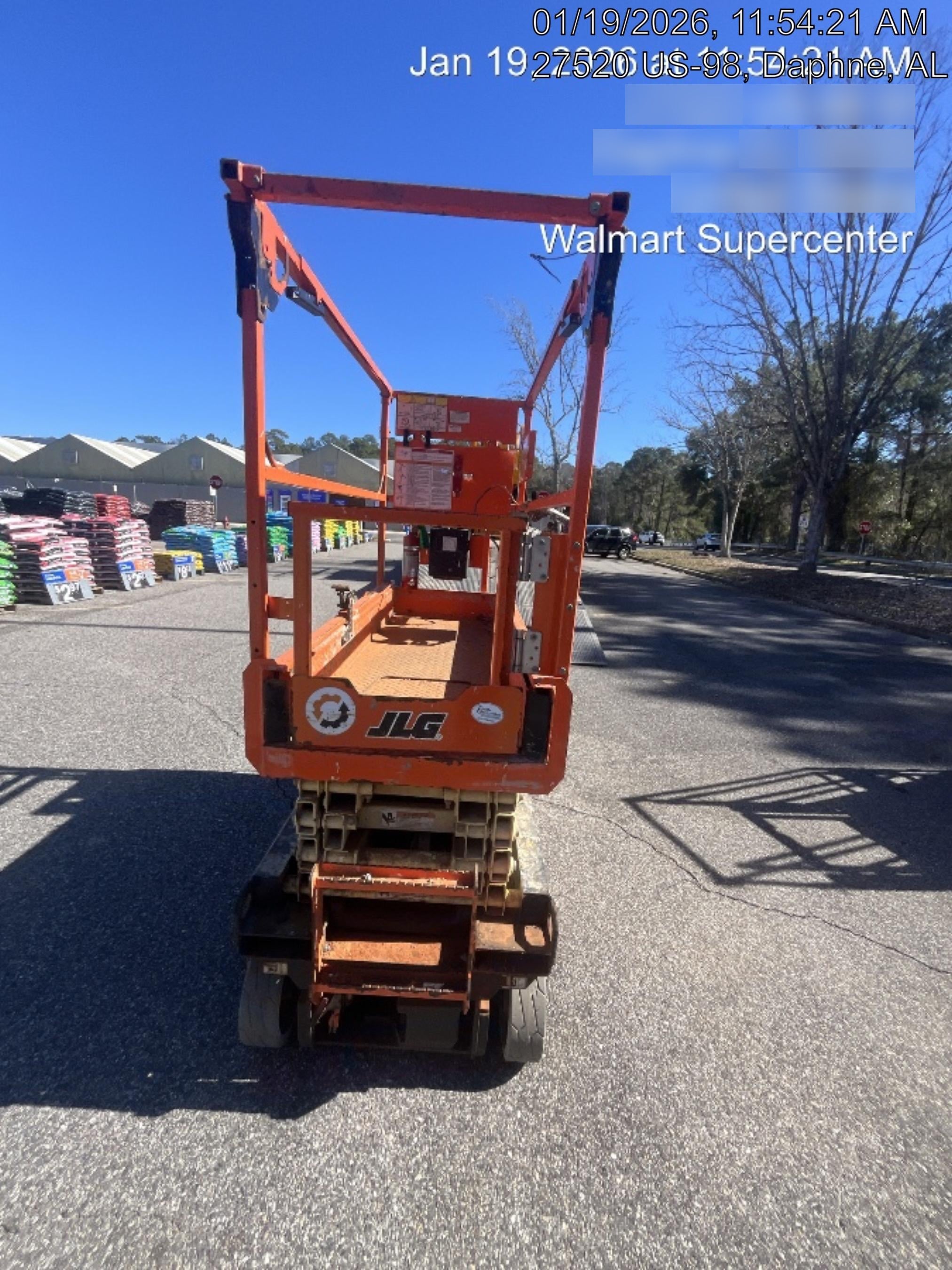 2021 JLG ES1932
