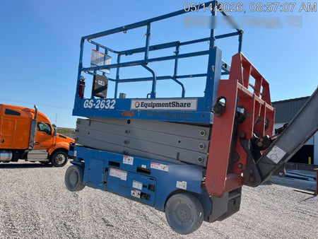 2023 GENIE GS-2632