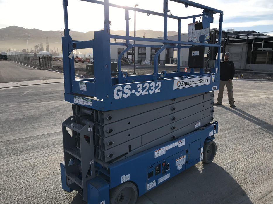 2019 Genie GS-3232 Standard Options