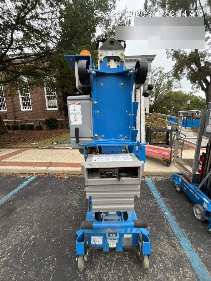 2023 GENIE AWP-30S DC