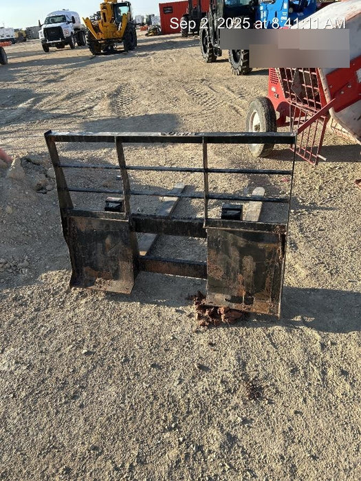 2025 ARROW MATERIAL HANDLING 48" Pallet Forks - Arrow