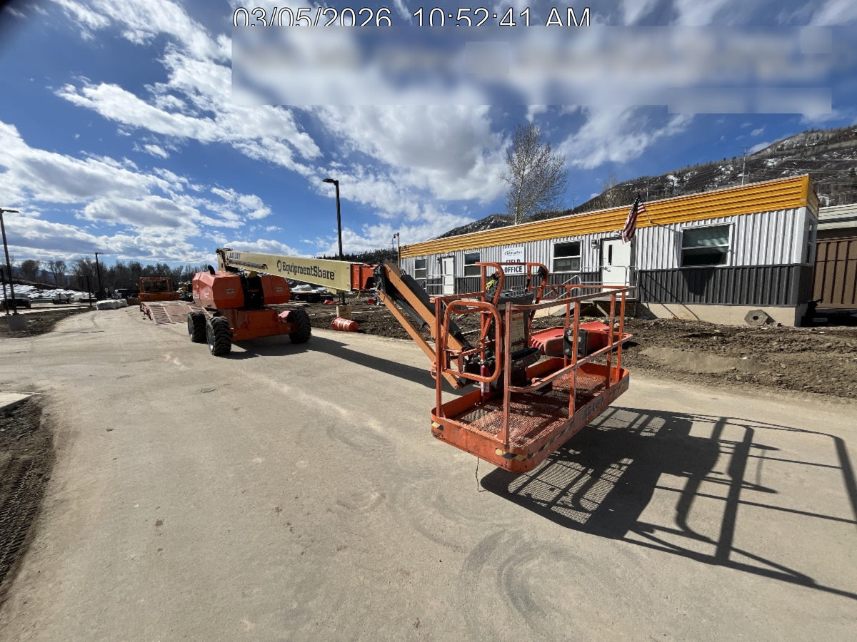 2022 JLG 860SJ