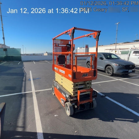 2021 JLG ES1932