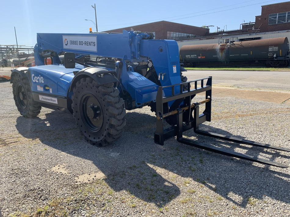 2021 GENIE GTH-636