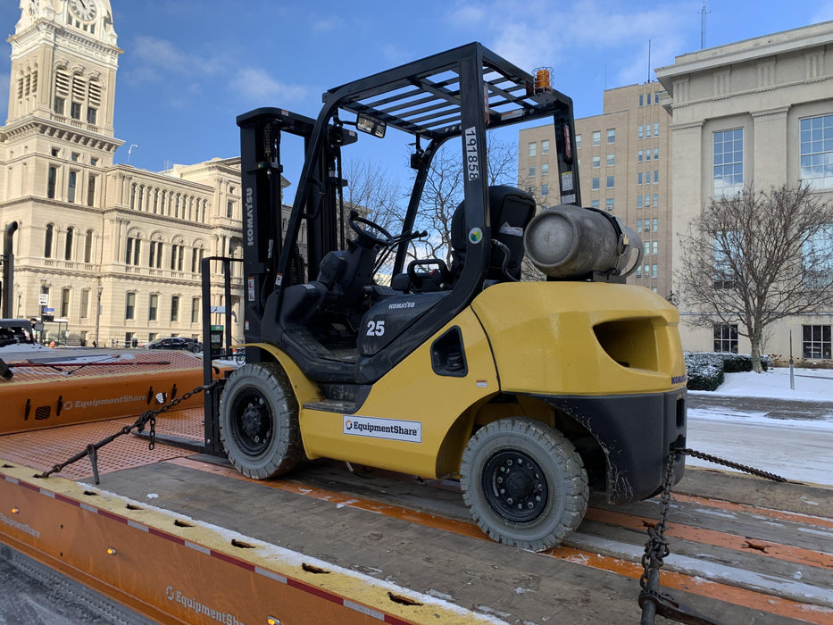 2021 KOMATSU FG25T-16