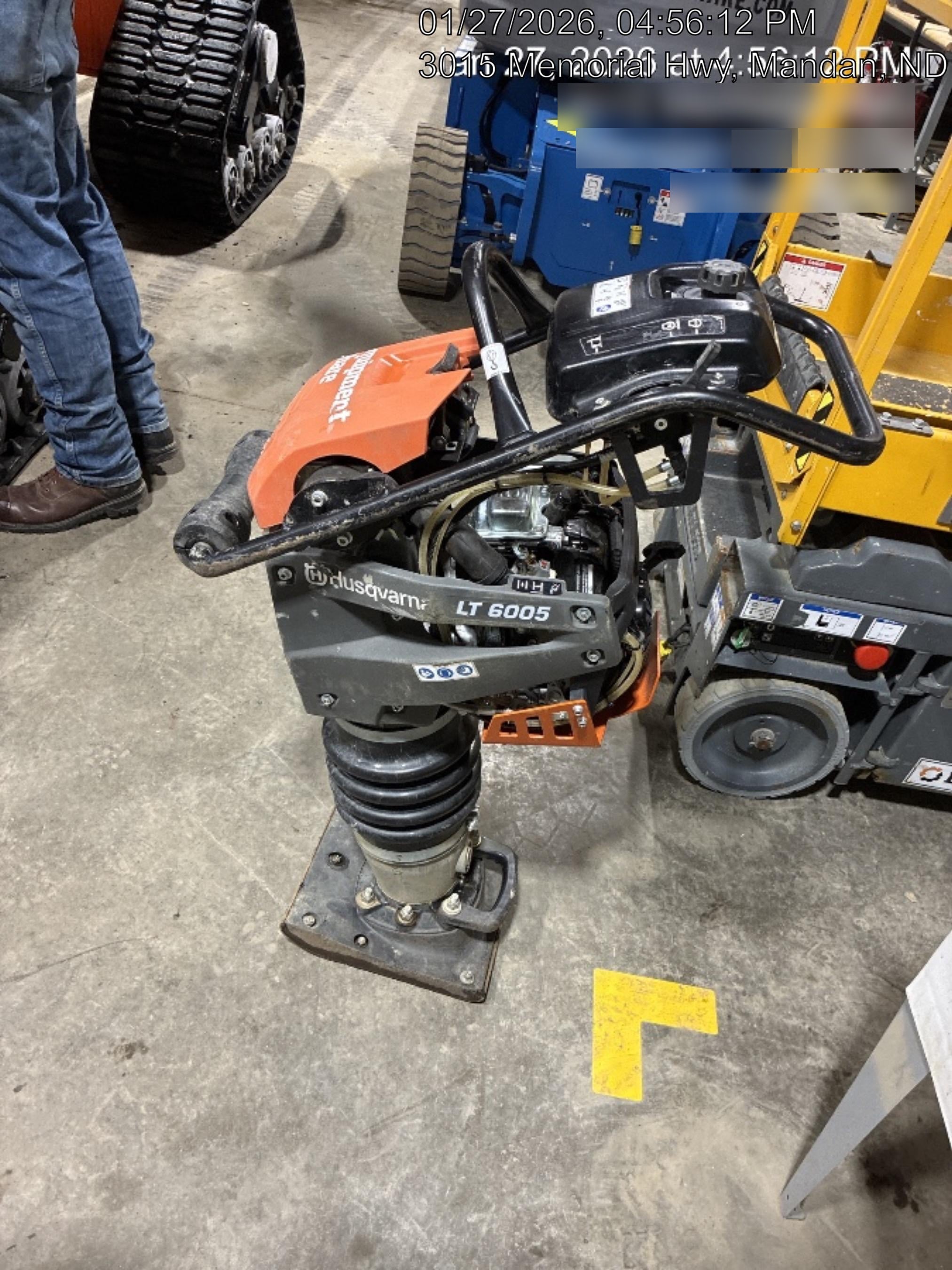 2025 HUSQVARNA LT6005