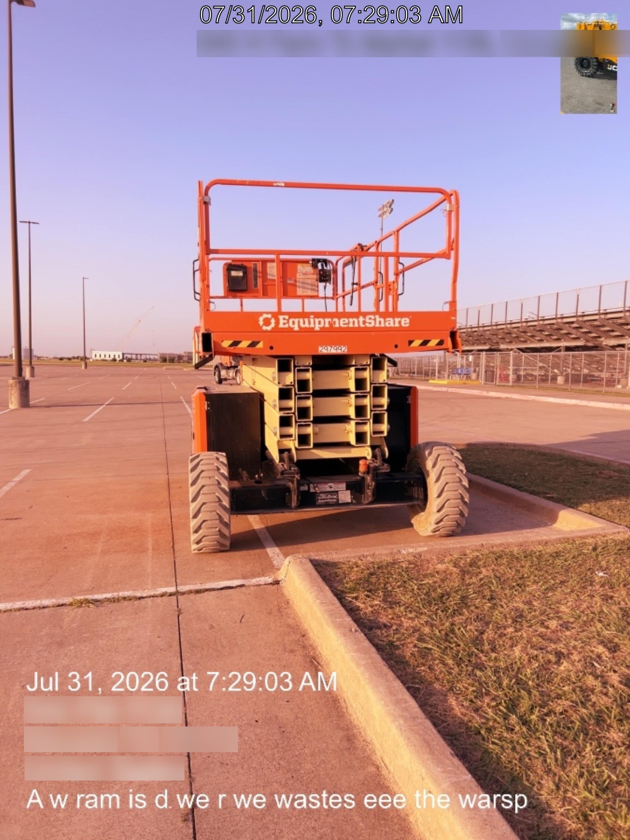 2023 JLG RT4394