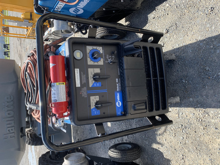 2019 Miller Electric BOBCAT 250 LP/Propane, Running Gear, Tank Bracket, Hose