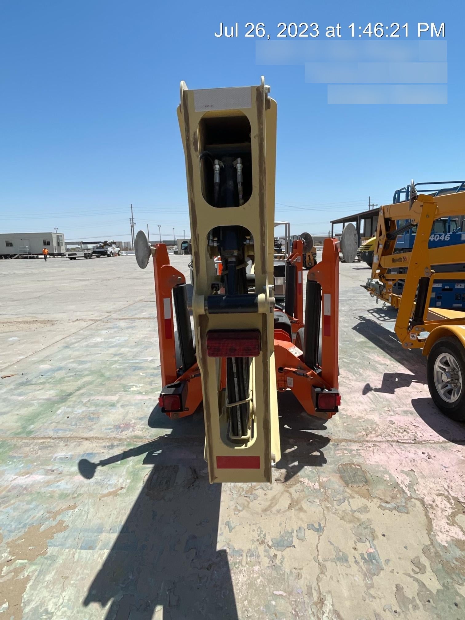 2022 JLG T350