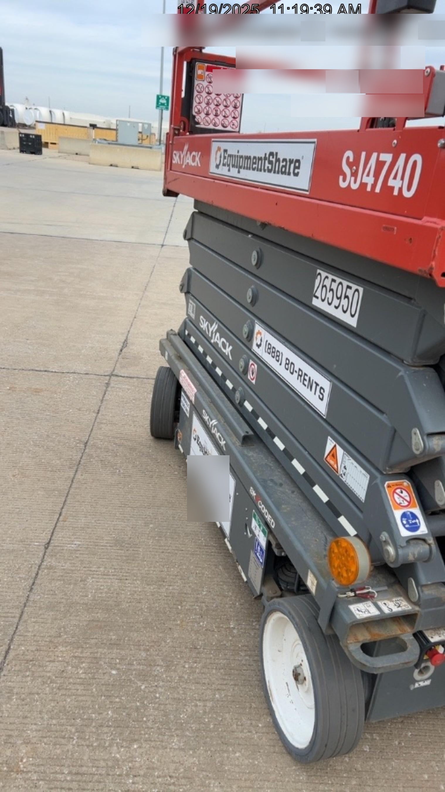 2022 SKYJACK SJ4740