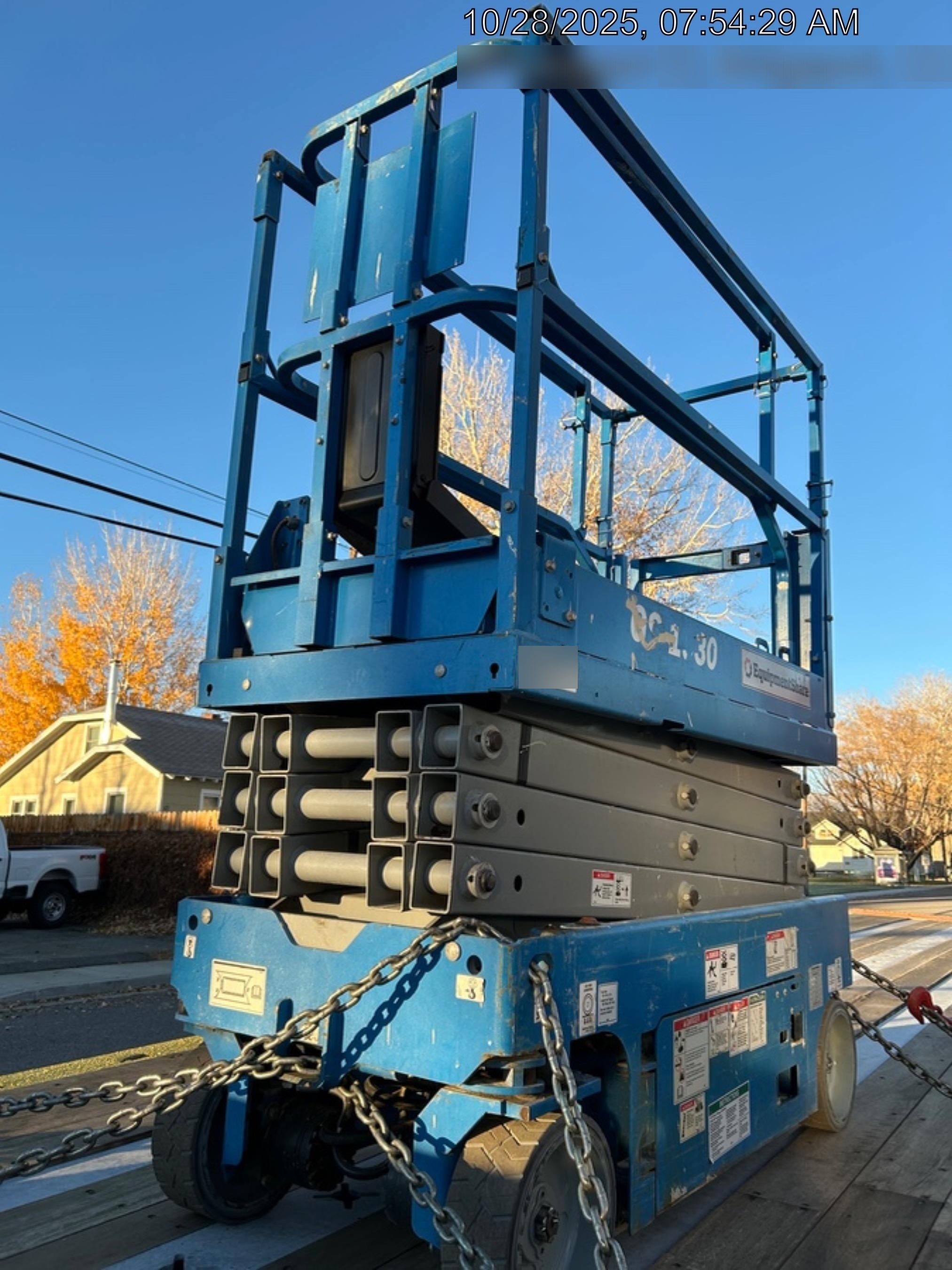2020 Genie GS-1930 Solid Non Marking Tires, Beacon, Folding rails with half height swing gate, 800W Inverter