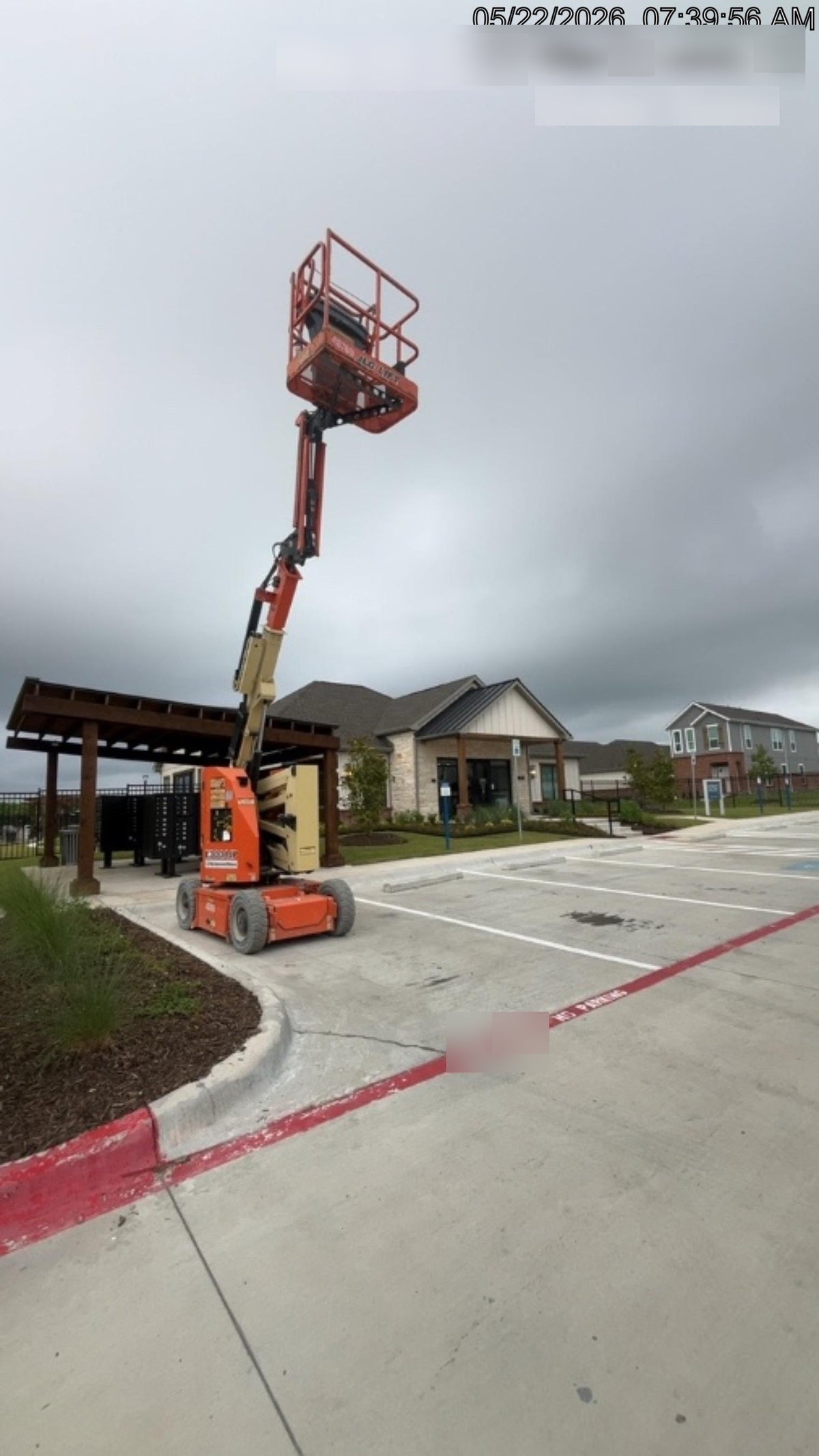 2019 JLG E300AJP