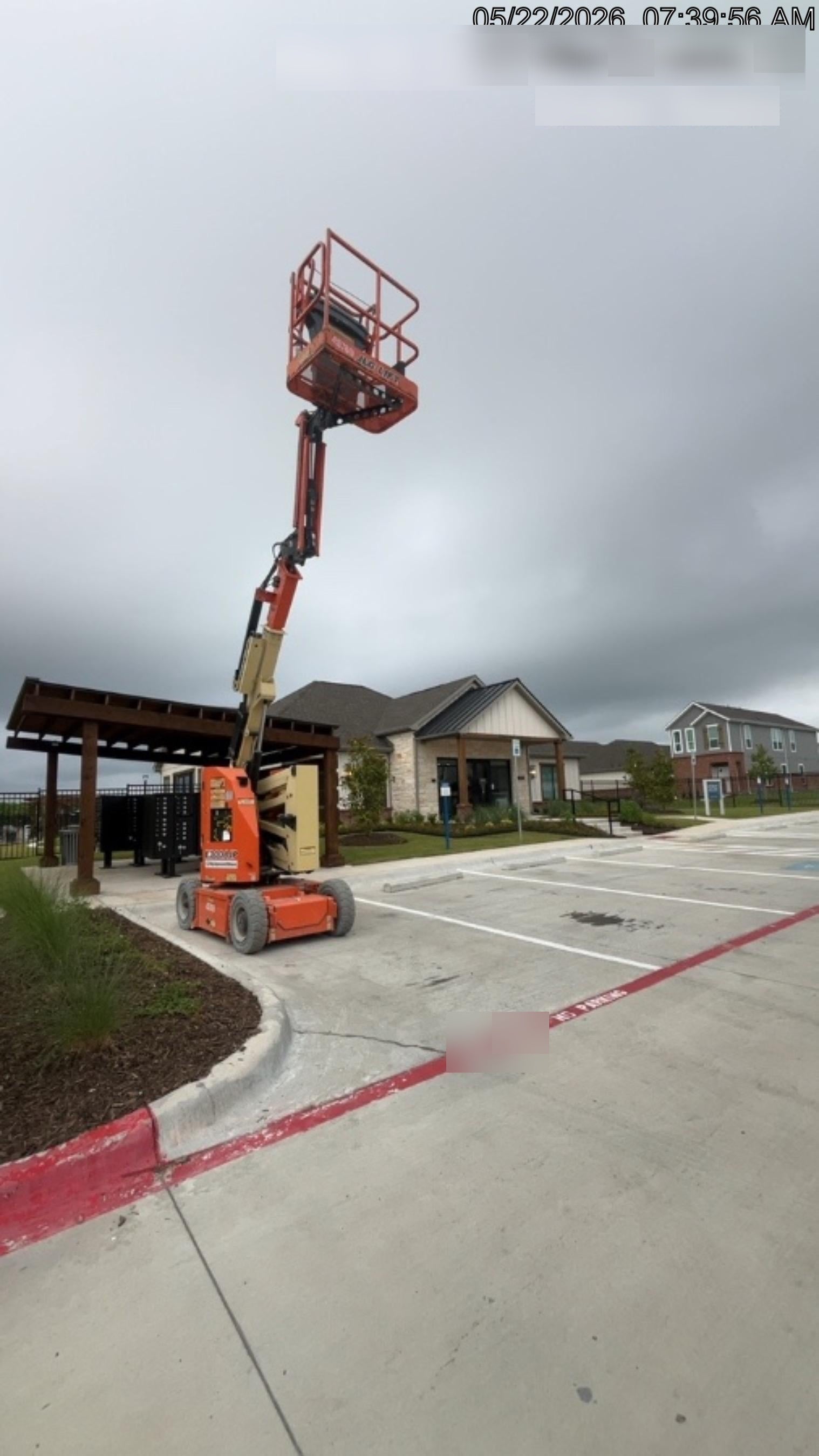 2019 JLG E300AJP