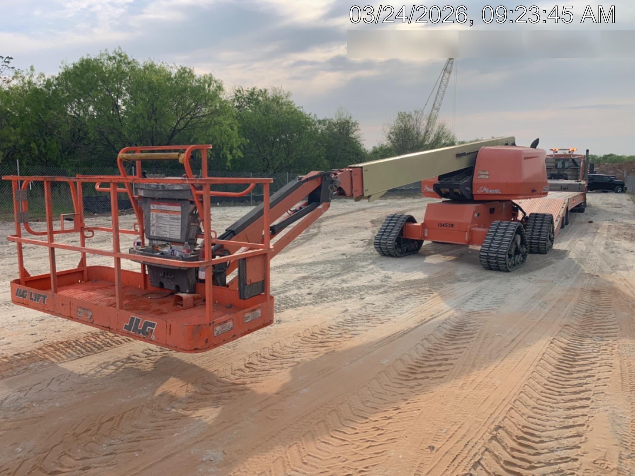 2021 JLG 660SJ Quad Track