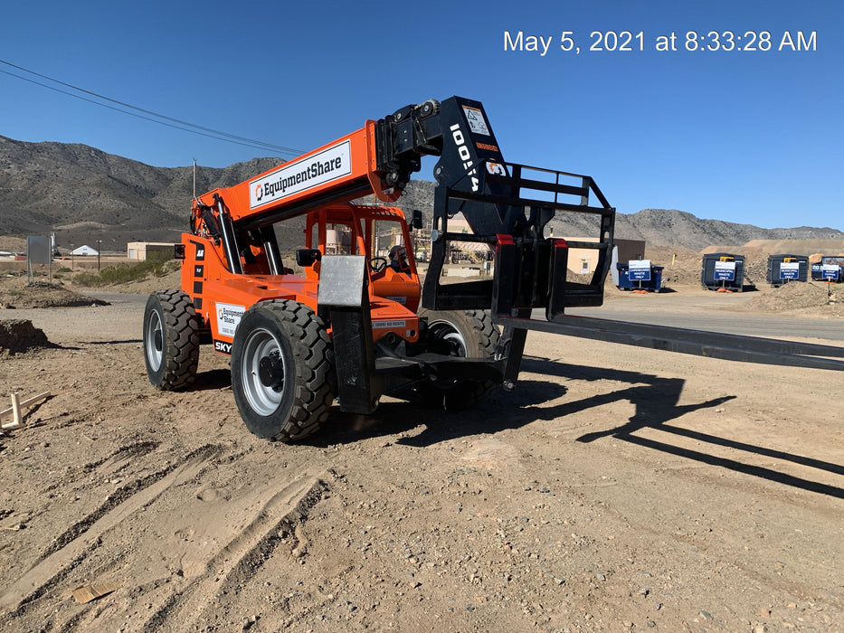2021 SKYTRAK 10054
