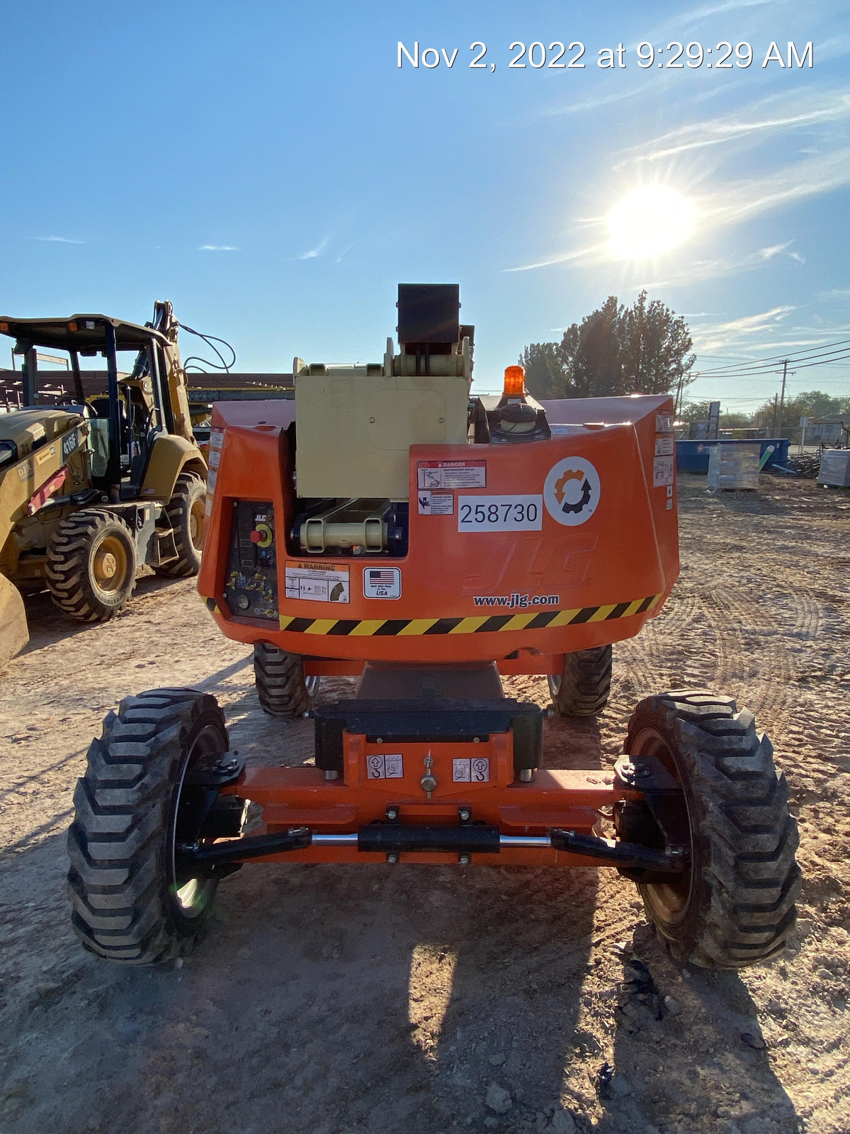 2022 JLG 340AJ