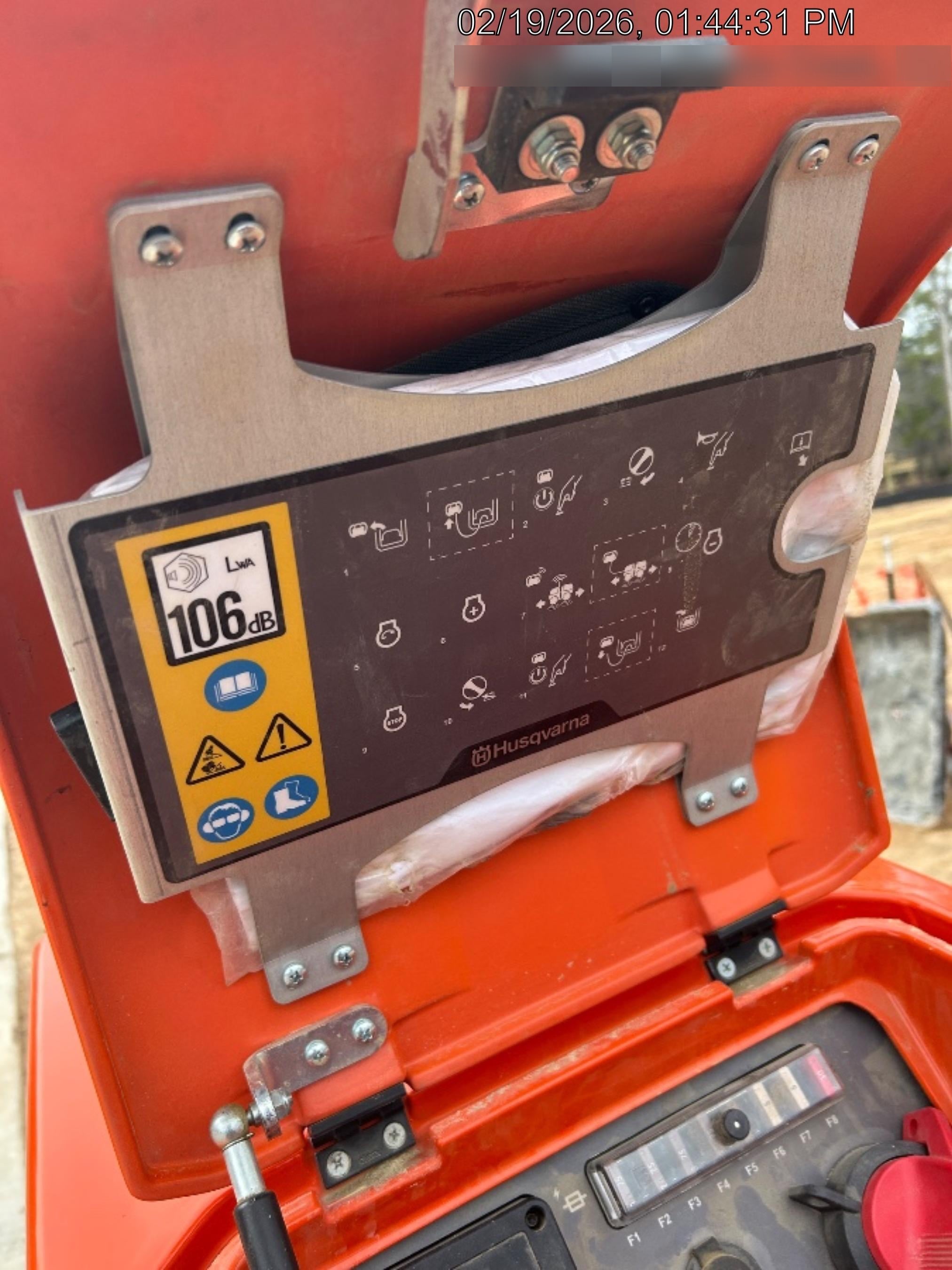 2025 HUSQVARNA LP9505