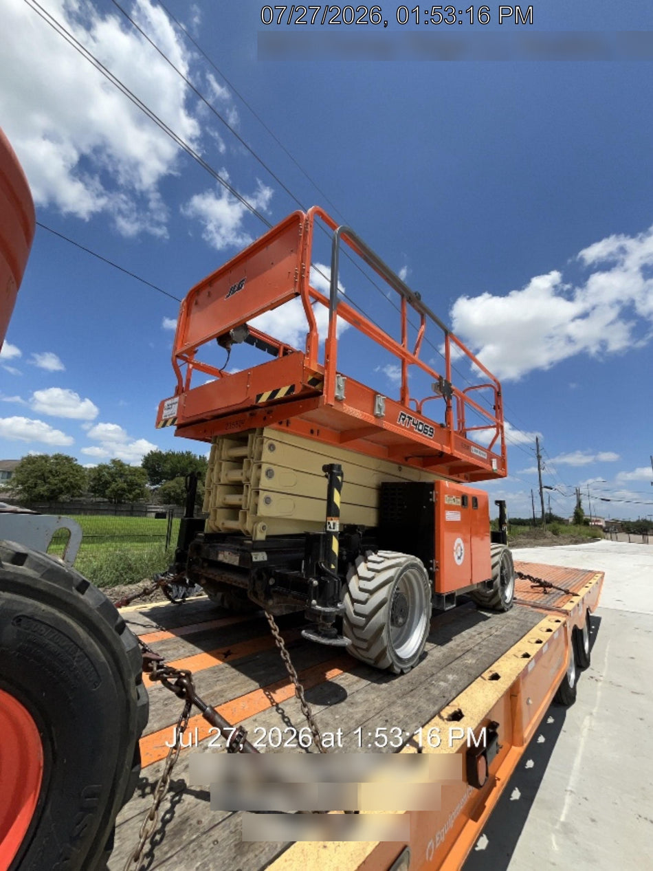2022 JLG RT4069