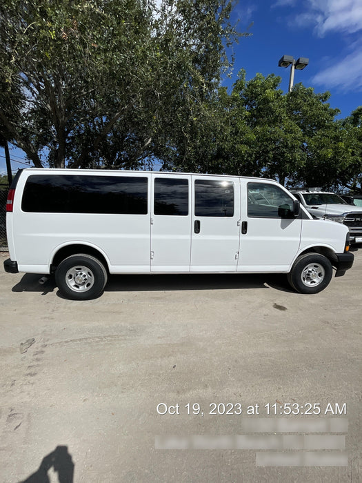 2023 CHEVROLET Express Van - Rental