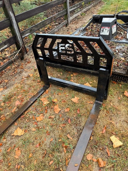 2025 EXPRESS STEEL 48" Pallet Fork