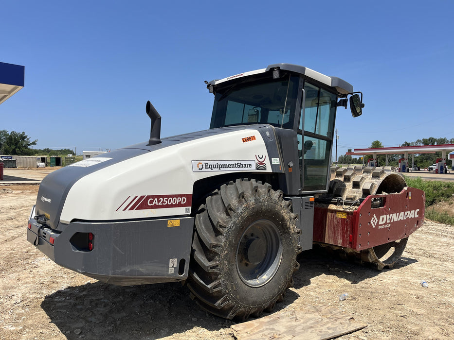 2022 DYNAPAC CA2500PD