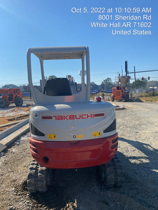 2022 TAKEUCHI TB235-2R
