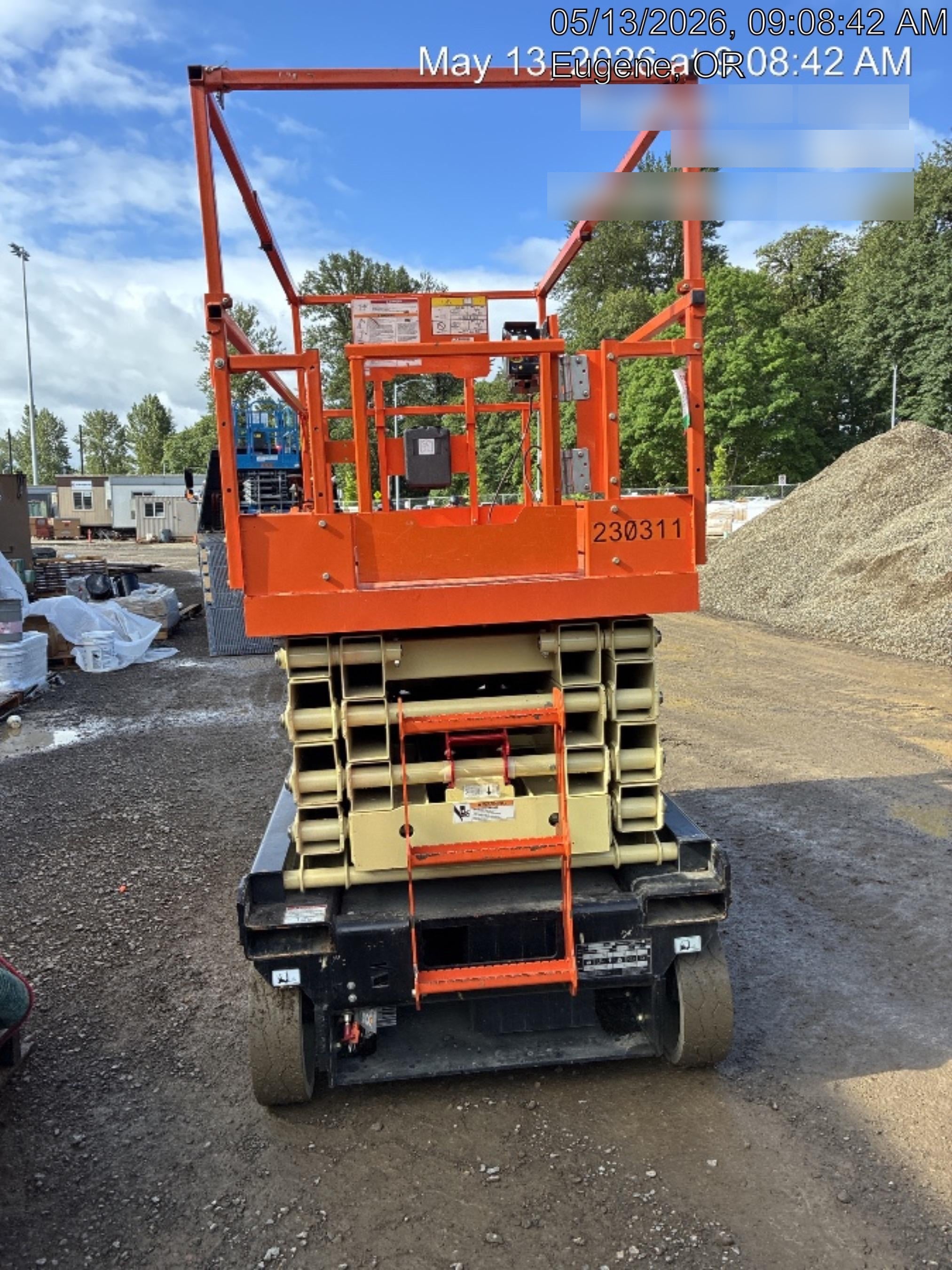 2022 JLG ES3246