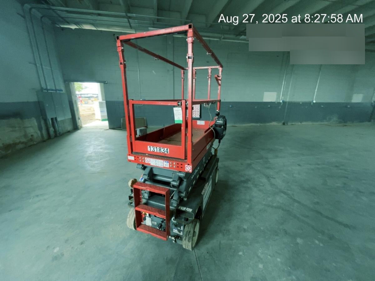 2021 SKYJACK SJ3219