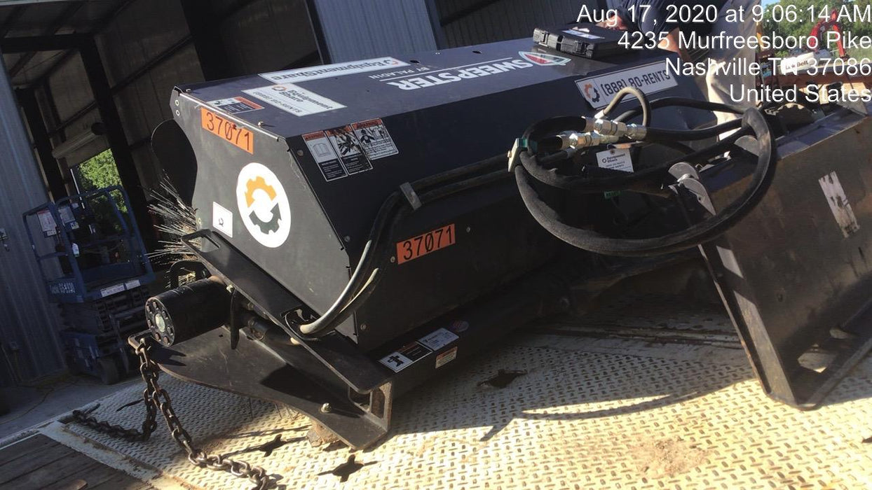 2019 PALADIN Sweepster SB72