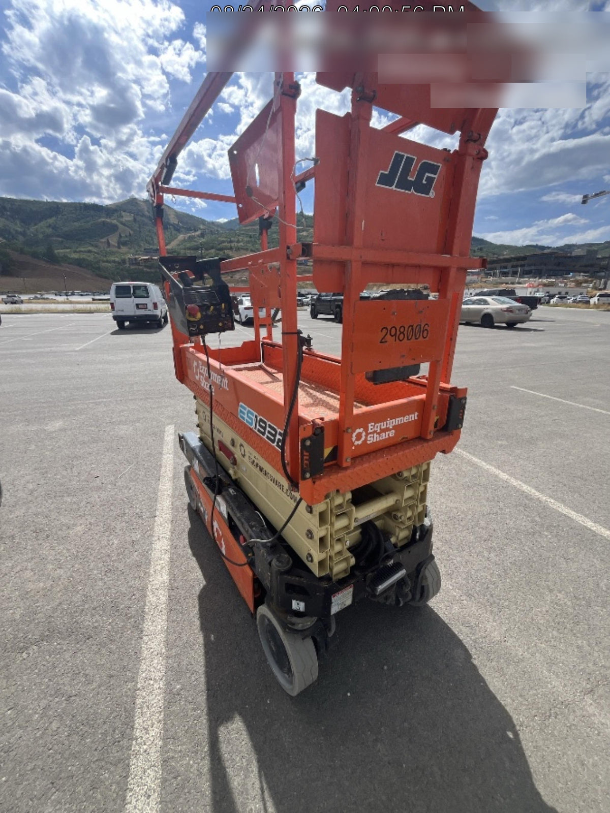 2023 JLG ES1932