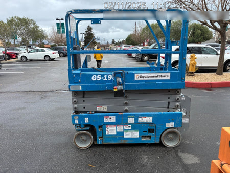 2019 Genie GS-1930 Half Height Swing Gate, 800W Inverter