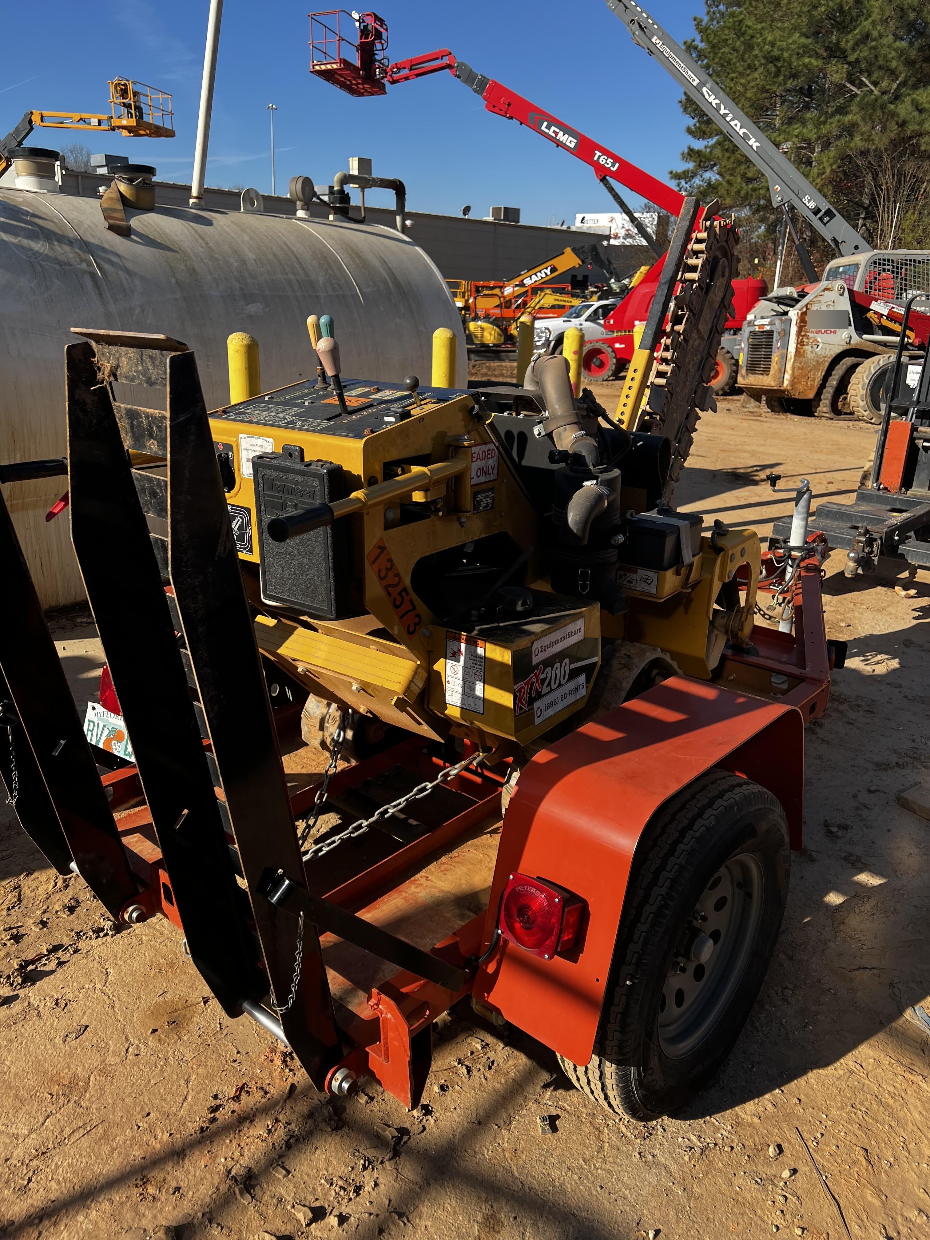 2019 DITCH WITCH S3C