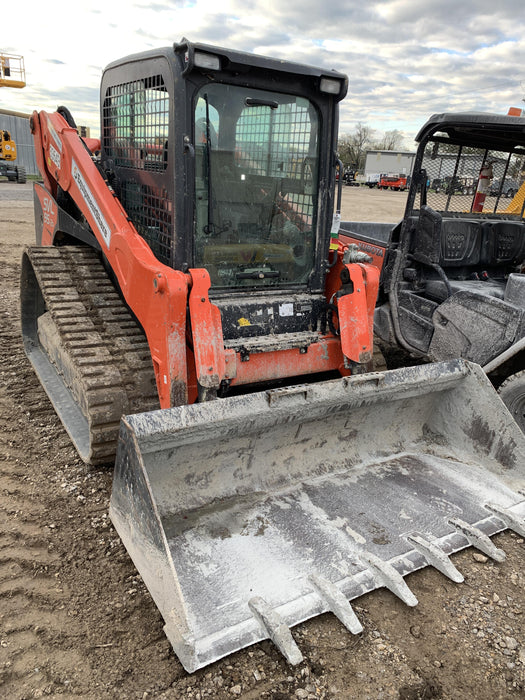 2019 Kubota SVL95-2S Cab/Heat/Air, Standard Tracks, Standard Flow, Hydraulic QC 80" HD w/ Smooth Cutting Edge