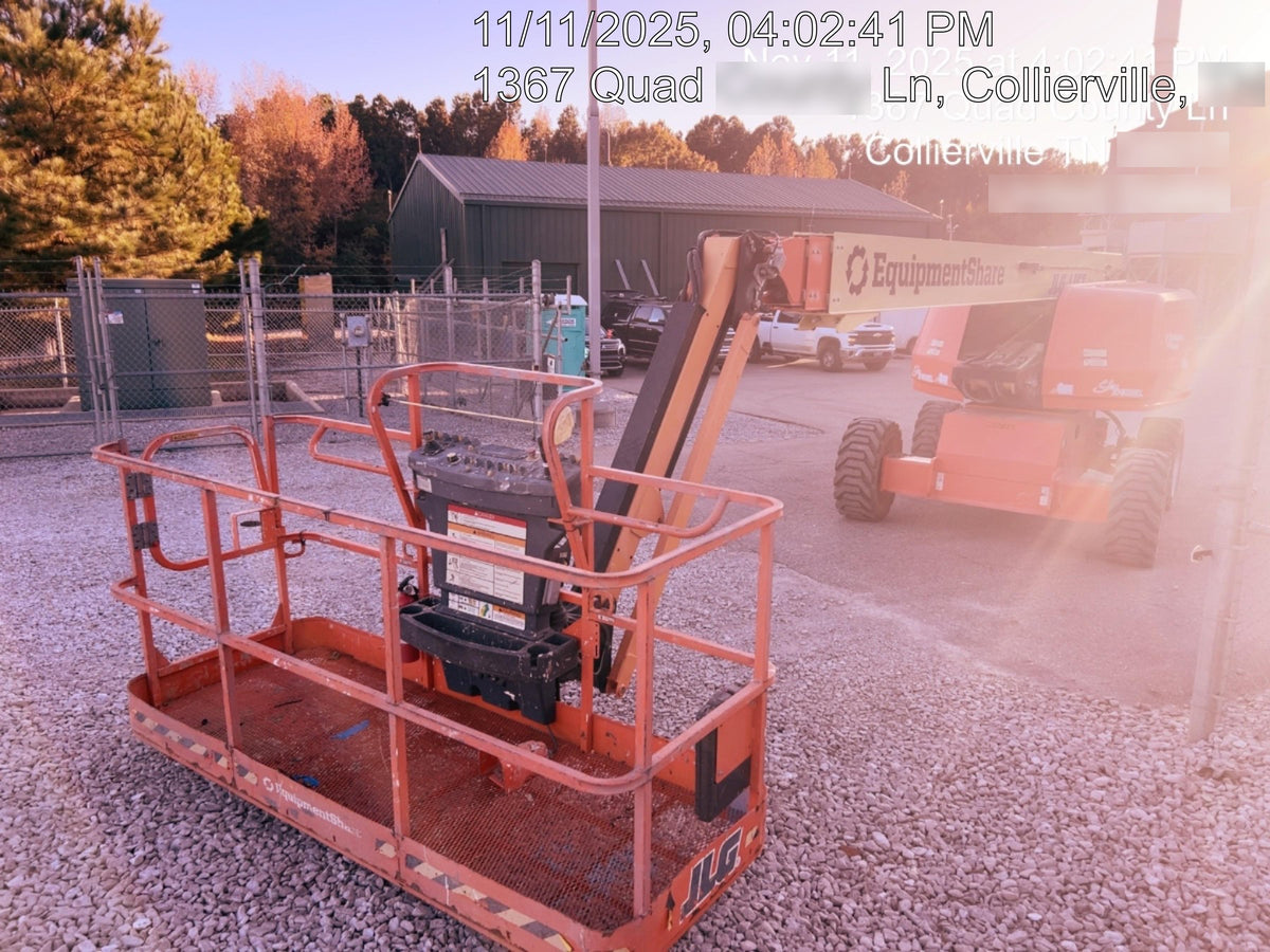 2022 JLG 660SJ