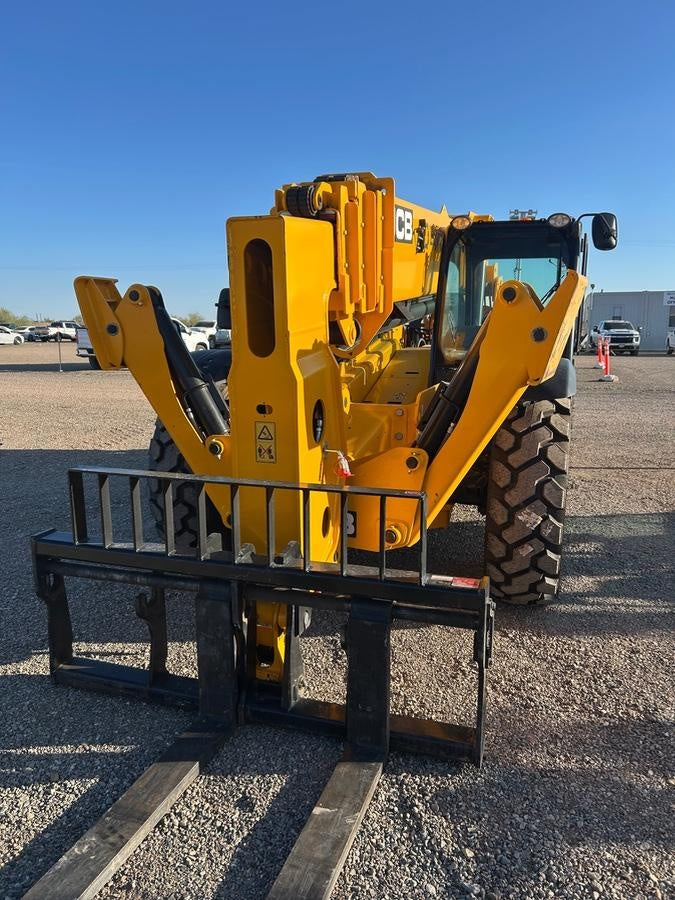 2025 JCB 510-56