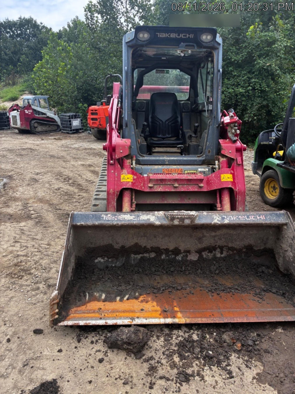 2023 TAKEUCHI TL10V2-CR