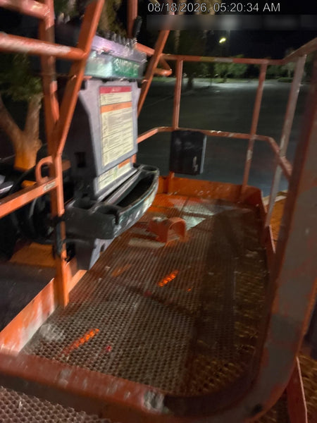 2023 JLG 660SJ