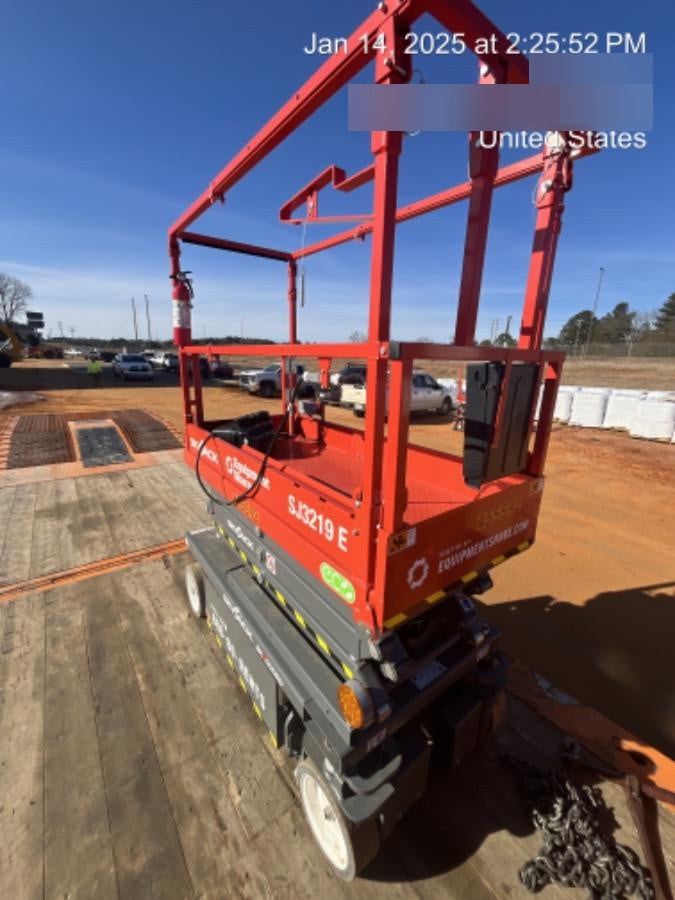 2024 Skyjack SJ3219 Electric Drive, Sld NM Tires, DBcns, RFRails, Power to Platform, T3 + Access Control