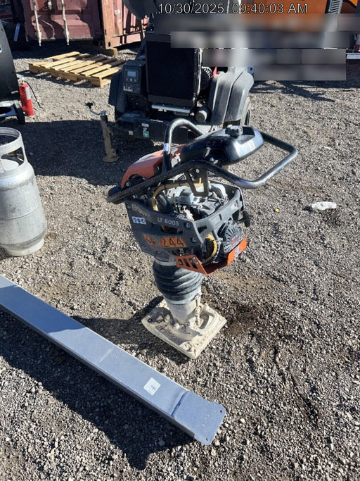 2024 HUSQVARNA LT6005