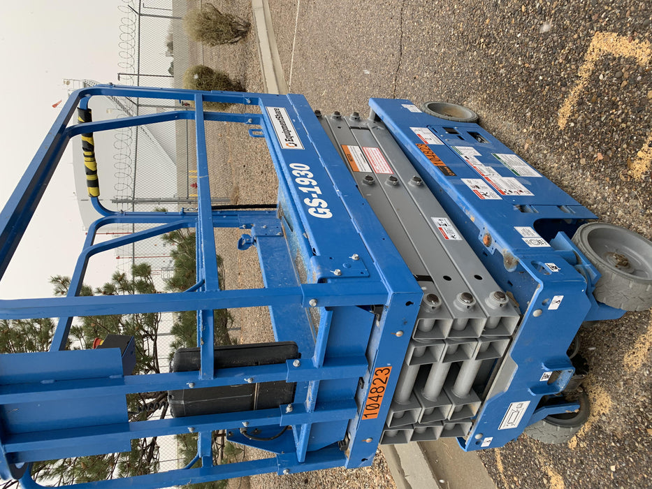 2020 Genie GS-1930 Fixed rails with chain entry gate - Pre A92.20